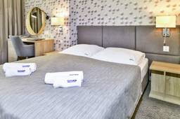 Doppelzimmer im Hotel Akces mit elegantem Interieur