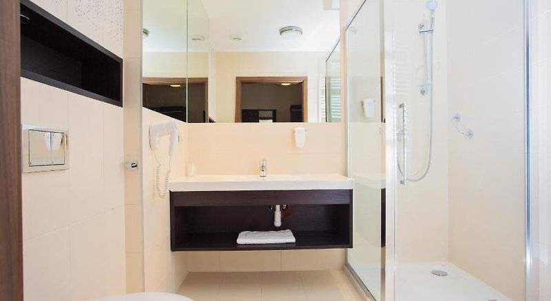 Cottonina Villa & Mineral Spa Resort