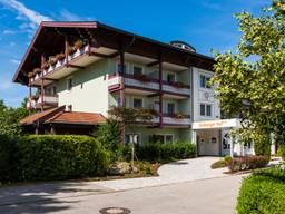 Ströbinger Hof  Therme Wellness Resort — Bild 3